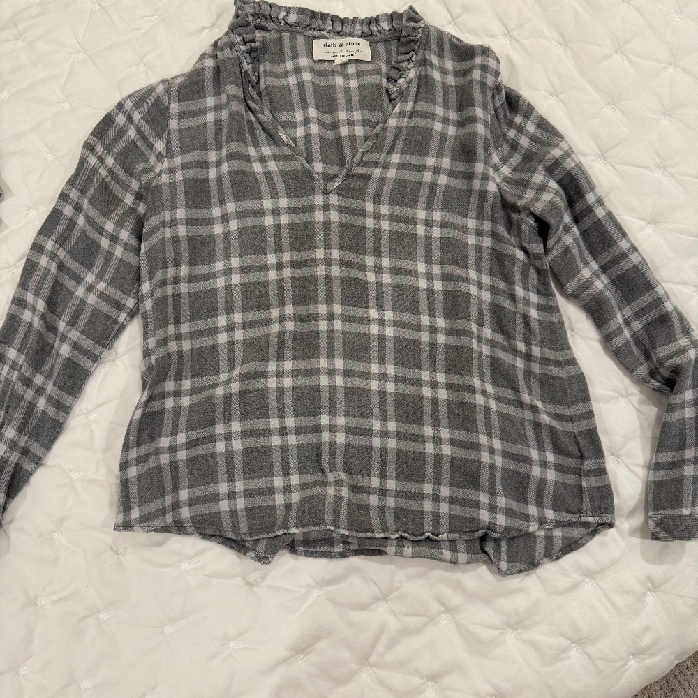 Cloth and Stone (Anthropologie) gray checkered blouse